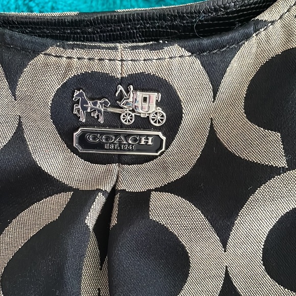 Coach tan & black purse - Picture 3 of 7